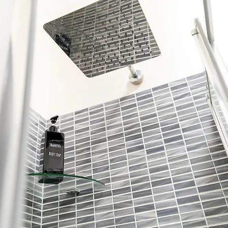 Apartamento San Siro Duomo Park Free Milán