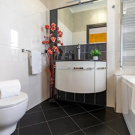 Apartamento San Siro Duomo Park Free *
