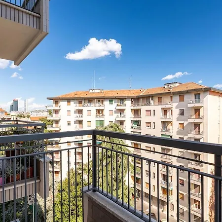 Apartamento San Siro Duomo Park Free Milán