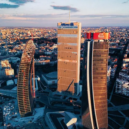 San Siro Duomo Park Free *