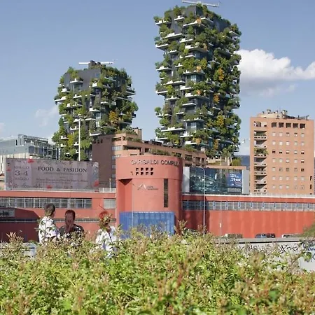 San Siro Duomo Park Free